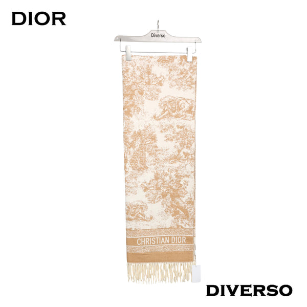 سكارف DIOR