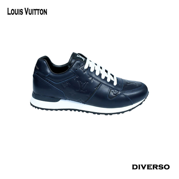 كوتشي رجالي LV