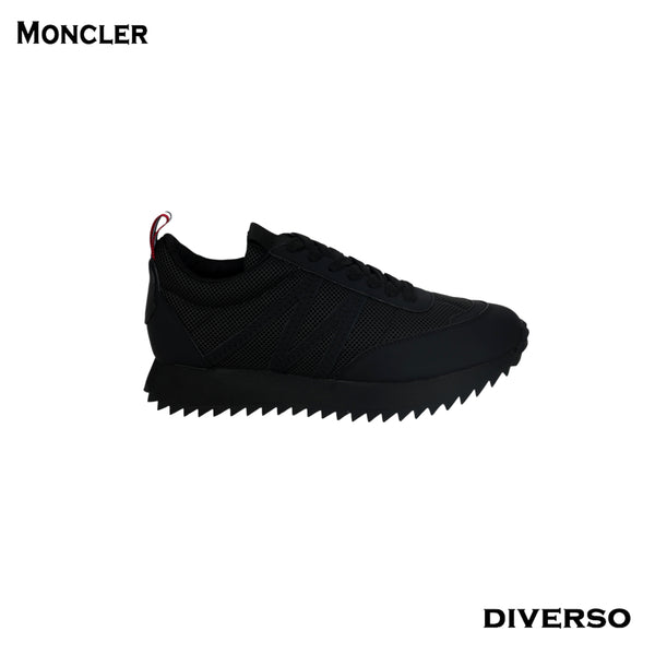 MONCLER كوتشي رجالي