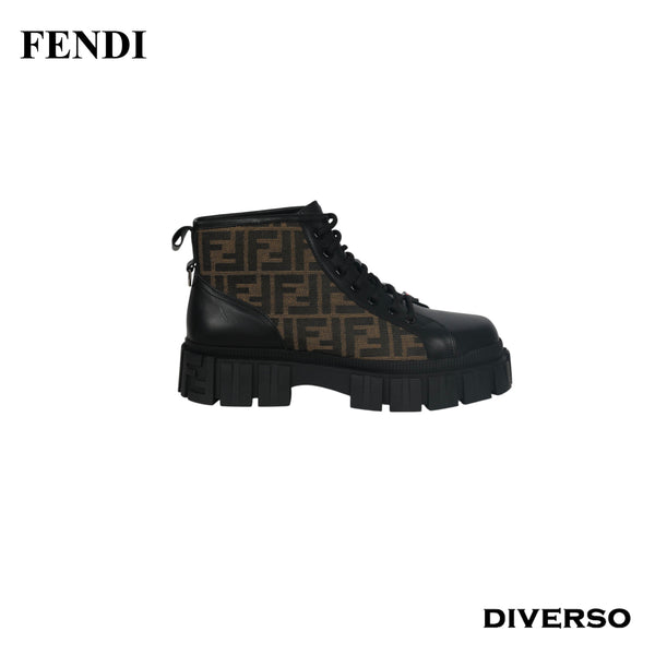 FENDI حذاء رجالي