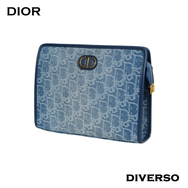 Dior شنطة