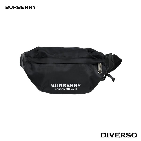 Burberry  شنطة